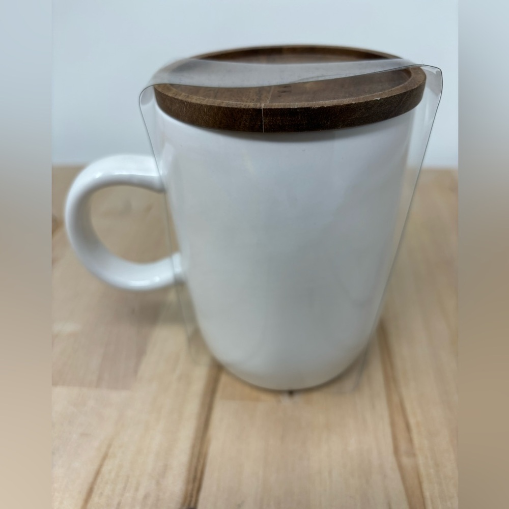 Rae Dunn WITCH'S BREW Mug White with Wooden Top and Black Lettering New - Picture 2 of 4